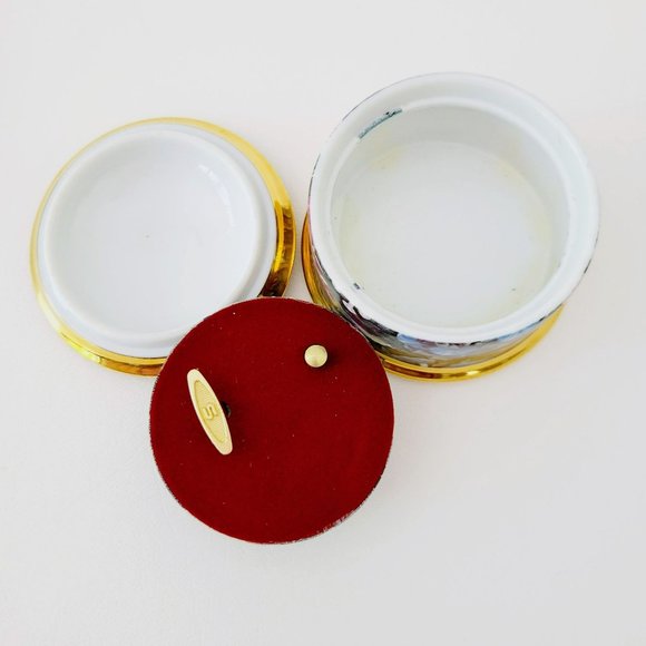 White-eared Hummingbird Music Box, Lena Liu, Pachelbel's Cannon in D, 1994 - Picture 7 of 10